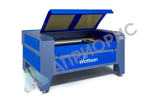 Лазерный станок Wattsan NC-C1612 режет металл