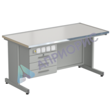 Стол преподавателя с подвесной тумбой и электрикой 1515х750х760, раб. поверхность - LABGRADE-лайт